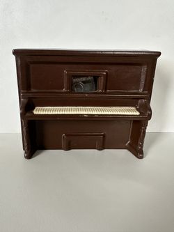 Vintage Piano Music Box Ceramic Brown Paint Wind Up Key on Back 6" x 4.5"