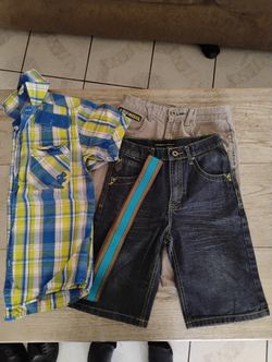 Boys Size 10/12 Roca Wear Shorts Set