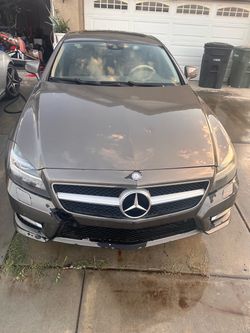 Mercedes Benz S550 parts