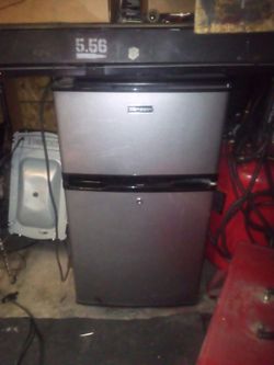 Mini refrigirator