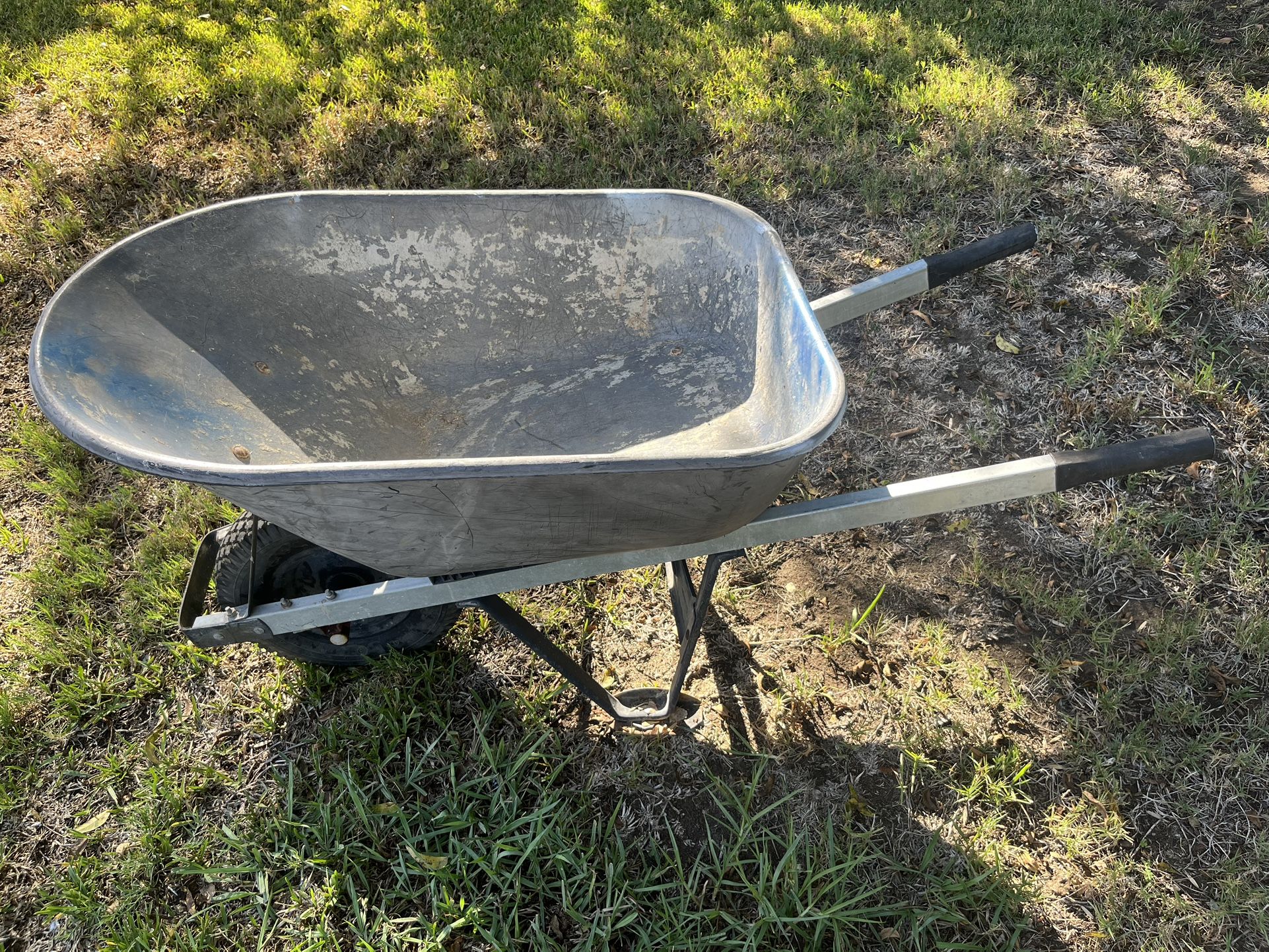 Wheelbarrow
