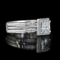 Princess Cut square 1CT intensely radiant Diamond Veneer Cubic zirconia housed in a jacket Engagement/Wedding Ring. 635R4012