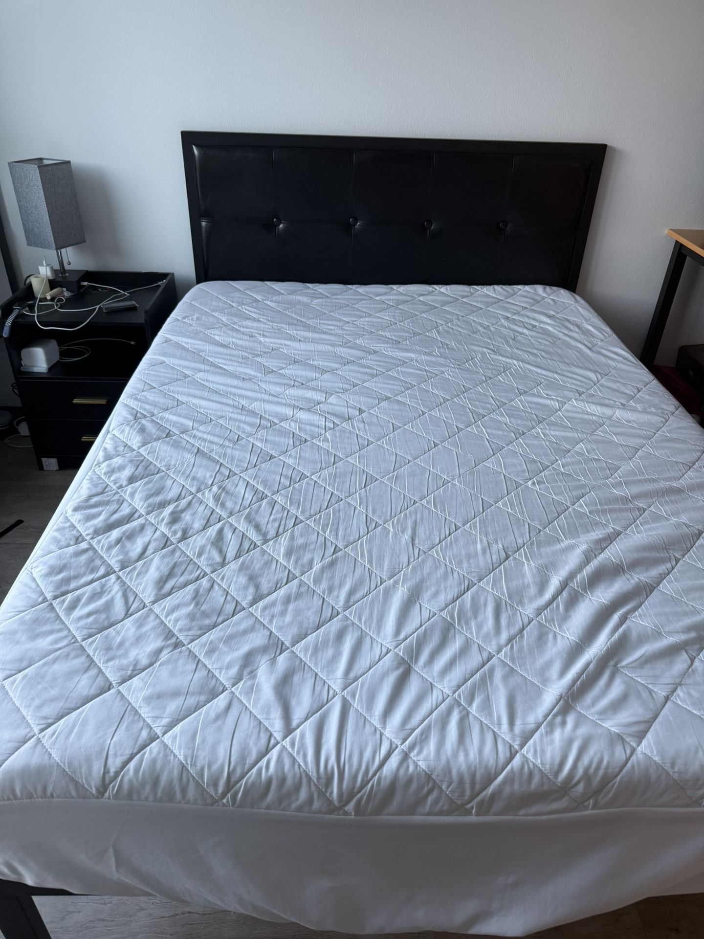 Zinus Full Size Mattress - 10inch