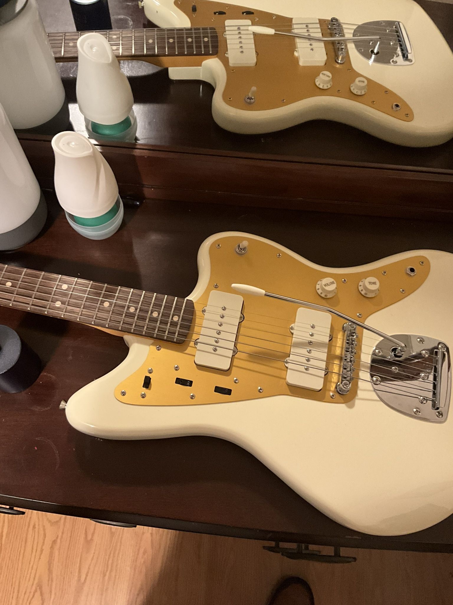 Squire Jazzmaster Signed J Mascis