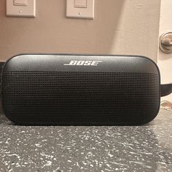 Bose Sound link Flex Bluetooth Speaker
