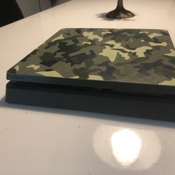 PS4 Camo Style + Kingdom Hearts Game CD-ROM + All Cables (hdmi, A/c Power). No  Remote 