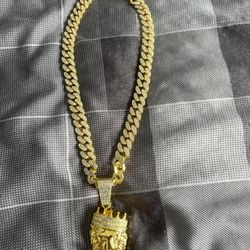 Diamond studded Lion king Pendant.