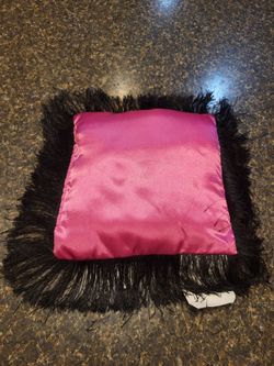 pink/black fringe mini pillow