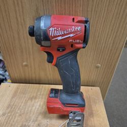 Milwaukee 18 Volt 1/4" Hex Impact Driver 2953-20 Just Tool