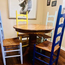 Round Kitchen Table With Chairs 