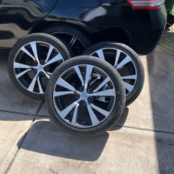 18’ Nissan Wheels 