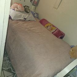 Twin Bed