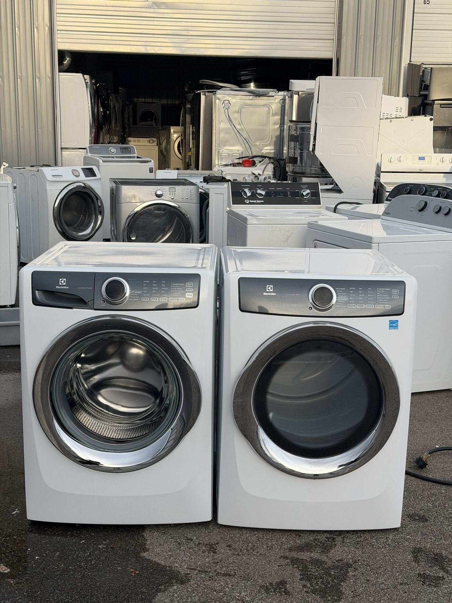Electrolux Electric Stackable Washer And Dryer Set