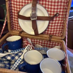 picnic in an english country garden...