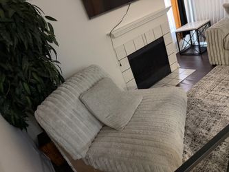 Cream Ribbed Fabric Sofa with Cushions