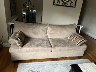 Love Seat,sofa,coffee and side tables