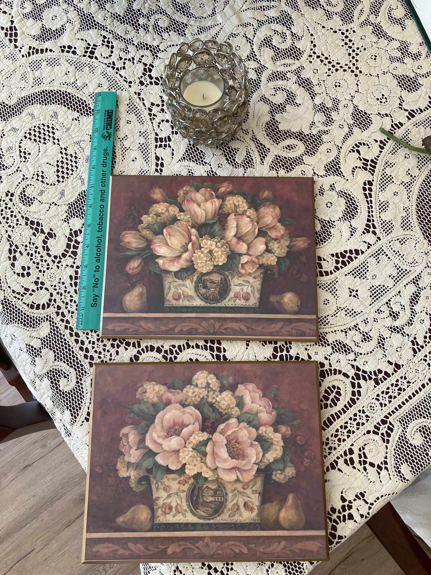 FLORAL PICTURES