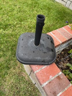 Heavy duty umbrella base Patio or yard or restaurant