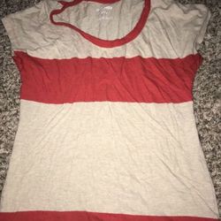 Old navy t shirt xs