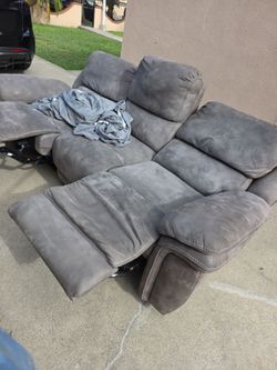 Free recliner with covers