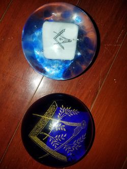 2 freemason mason paperweight glass