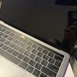 2019 Macbook Pro $200