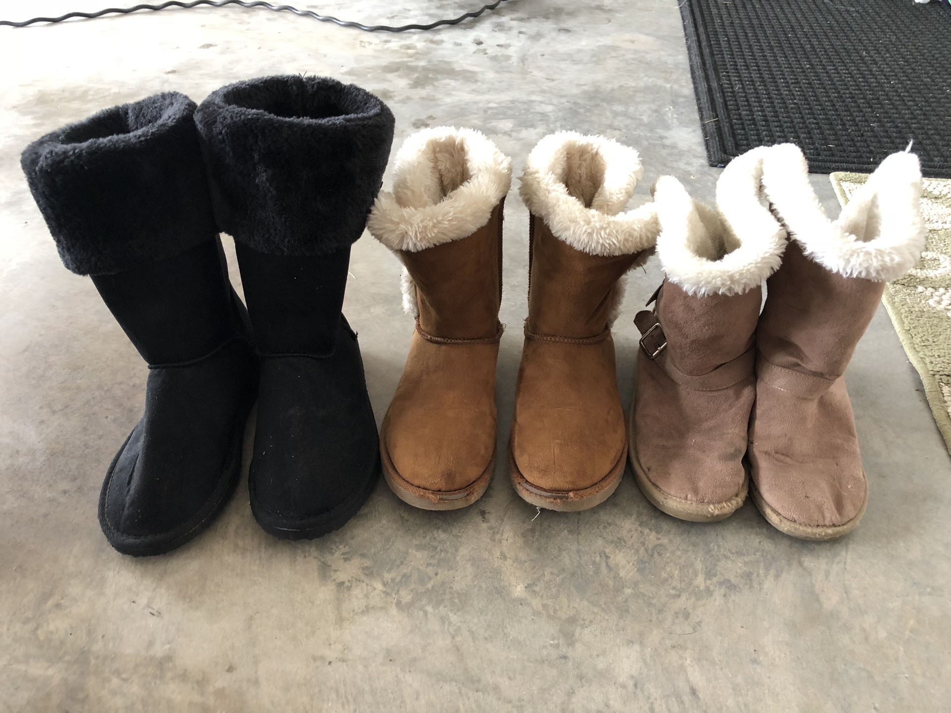 Girls boots
