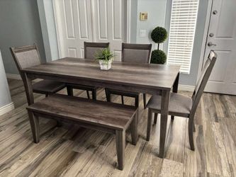 Beautiful Gray Dining Table 