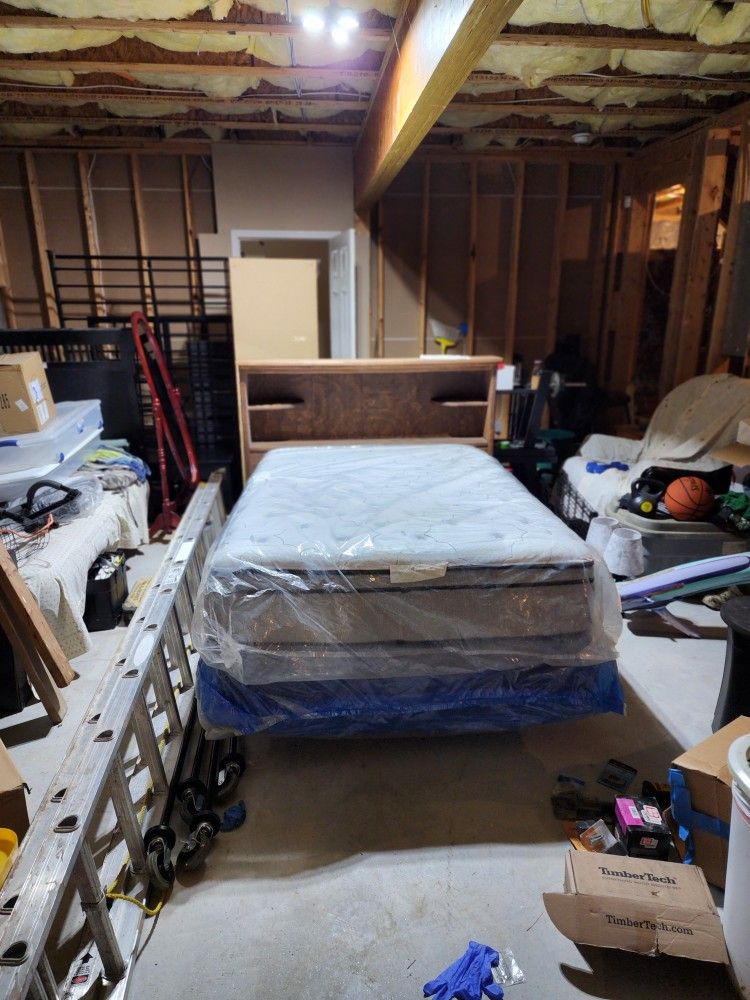 Badcock Bed With Frame, New Mattress And Box Spring