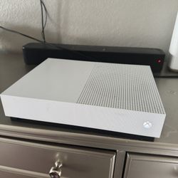 XBOX ONE S