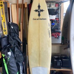 Rawson Local Motion Surfboard 6’8”