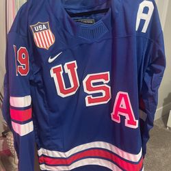 USA Hockey Jersey Size 2XL with Tkachuk 