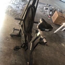 Assault Bike 450$ Like New Improve Vo2max