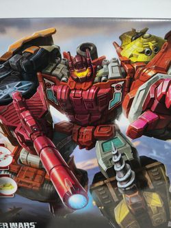 COMPUTRON Transformers Combiner Wars Hasbro Action Figure Set