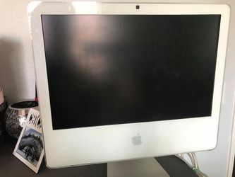 Apple iMac 2.0 GHz 20” Display White desktop