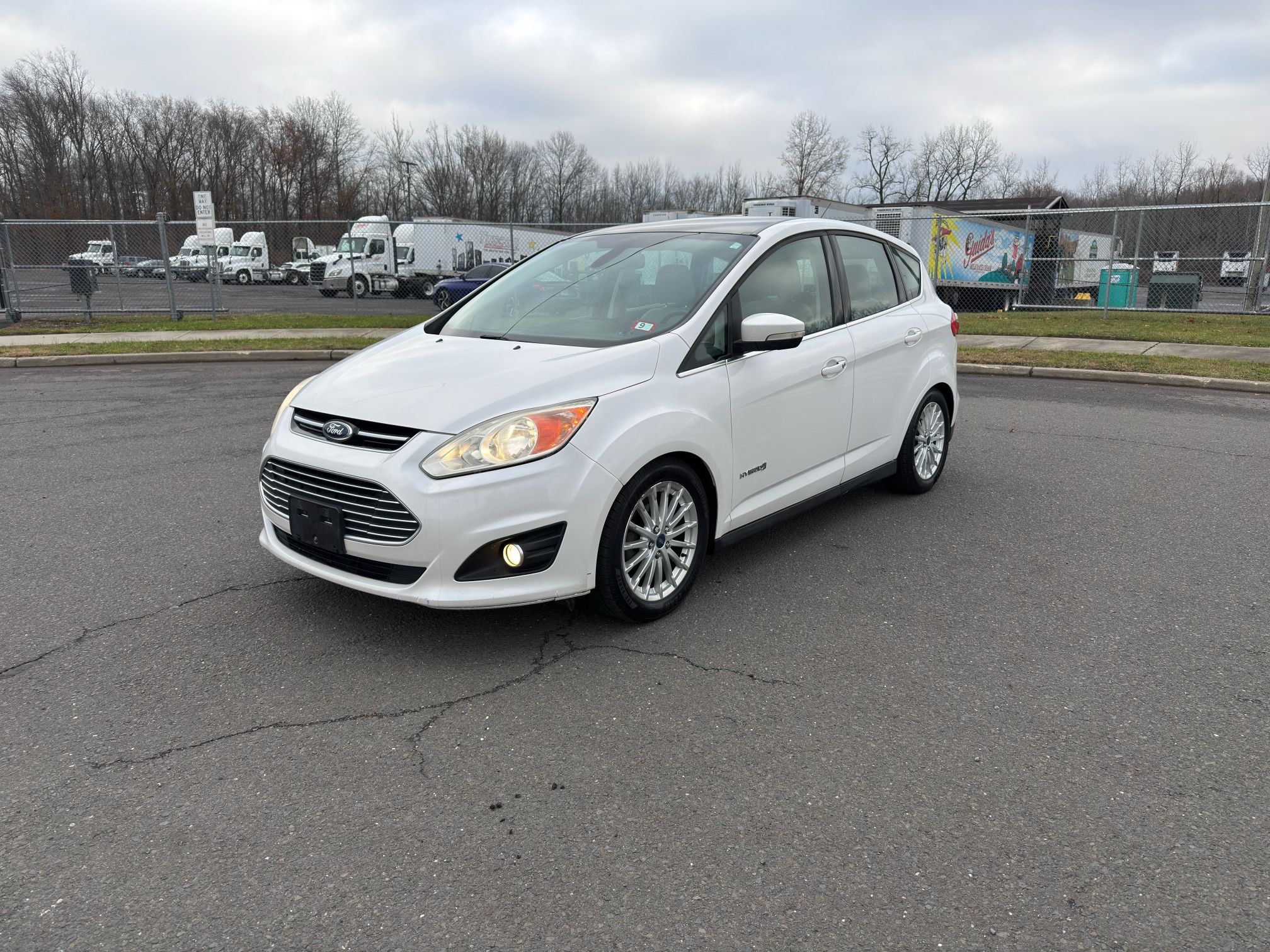 FORD C-MAX HYBRID 2013 SEL CLEAN CARFAX RUNS PERFECT