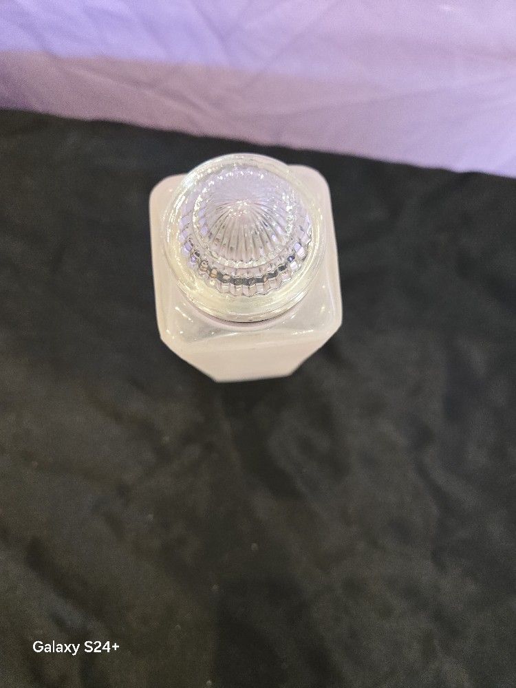 1930s Glass Skyscraper Boudoir Lamp Shade