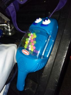 Small hand vacume toy