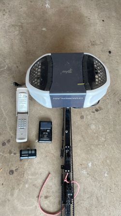 Chamberlain Belt Drive Garage Opener
