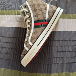 Gucci 1977 