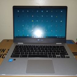 ASUS 14" Chromebook *Mint Condition*