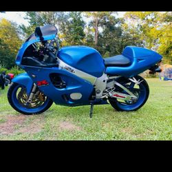 Suzuki Gsxr 750 Srad