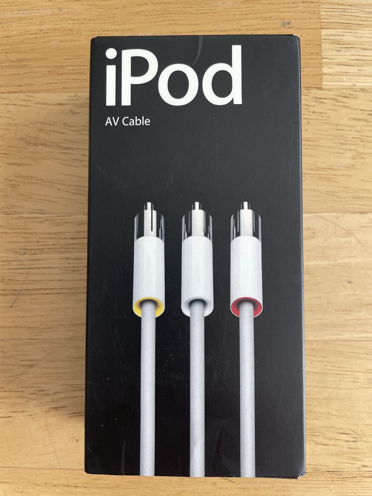 GENUINE APPLE IPOD AV  CABLE