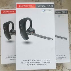 Voyager 5200 Bluetooth Earpiece 
