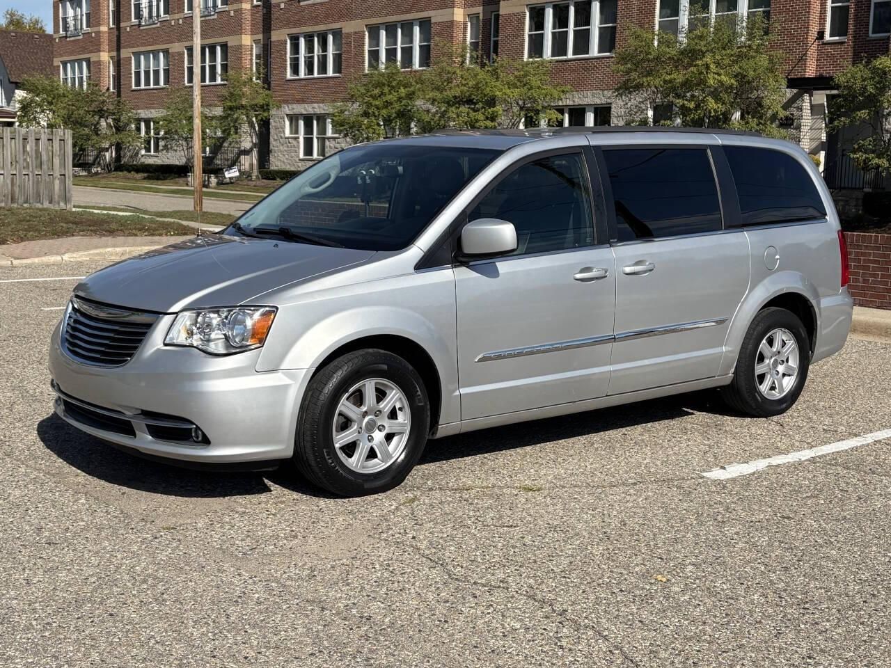 2012 Chrysler Town & Country