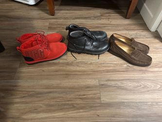 Lot of 3 Pairs of Men's Shoes - UGGS , BOGS, East Island -all size 10.5