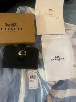 Coach Tabby Medium Wallet CA193 - Black Leather Brass C - New With Tags - $195 MSRP