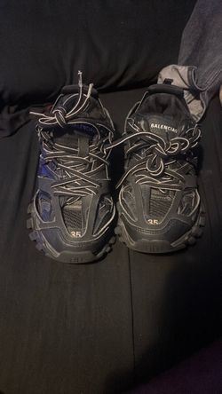 Balencigas size 35