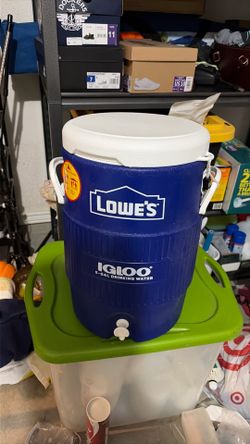 Lowe's 5 Gallon(s) Blue Insulated Beverage cooler