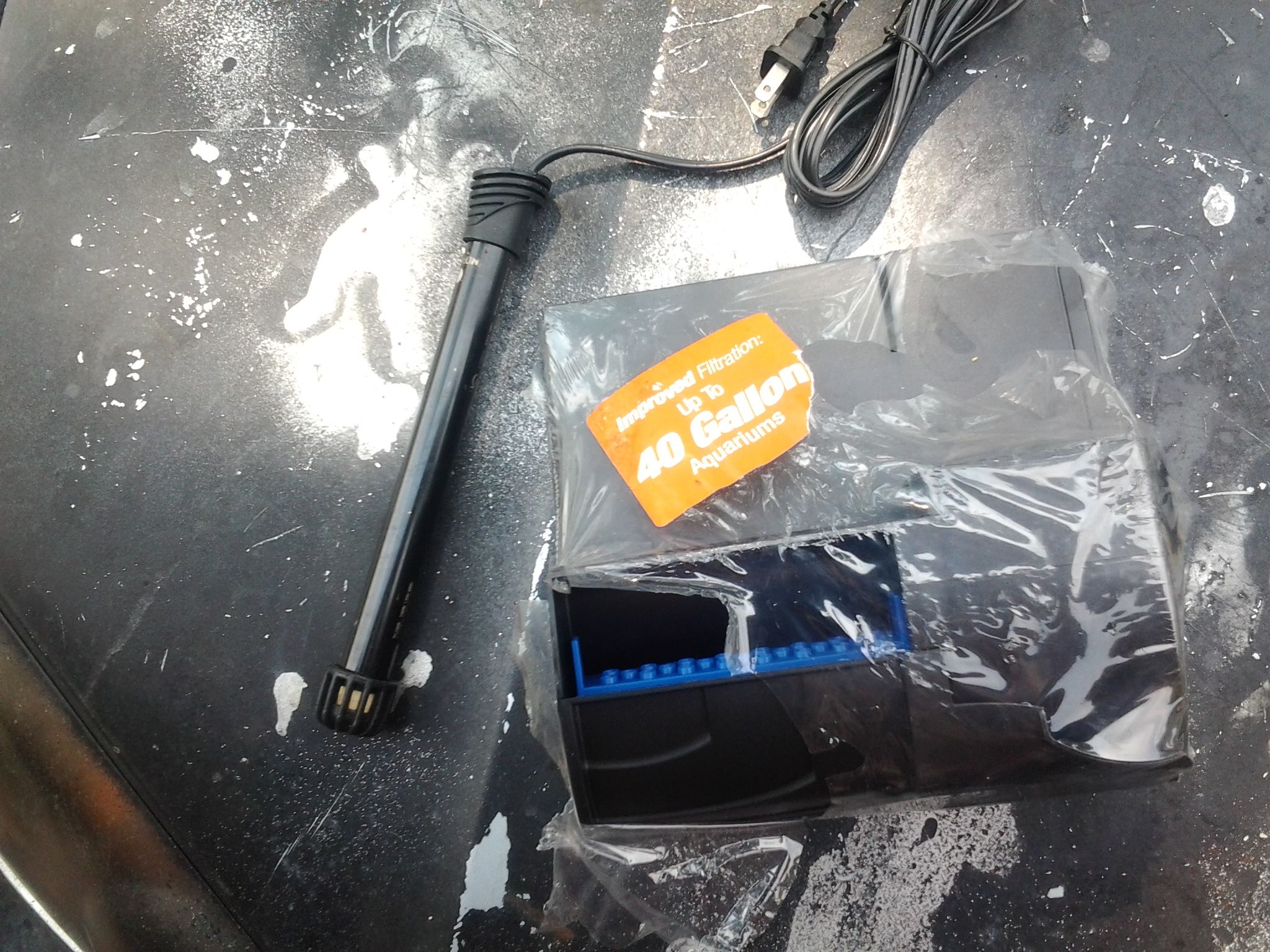 Brand new 40 gallon aquarium filter and heater